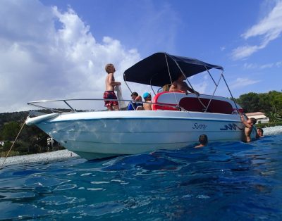 location bateau moteur 7 places moteur 90cv
